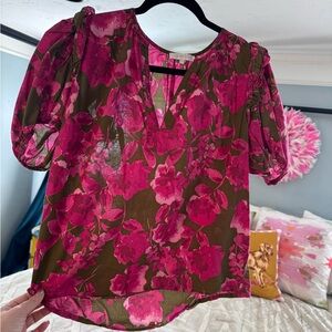 Olivaceous Magenta Floral V-Neck Puff Sleeve Blouse